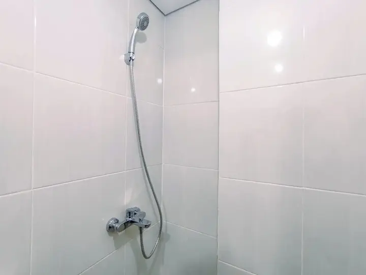Депок: Elegant And Comfy Studio Barsa City Apartment