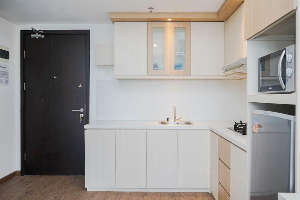Legok: Nice And Comfort 1Br At Casa De Parco Apartment