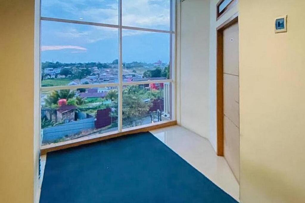 Баликпапан: Ivesa Inn RedPartner