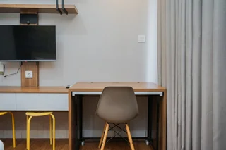 Legok: Homey And Cozy Stay Studio Room At Casa De Parco Apartment