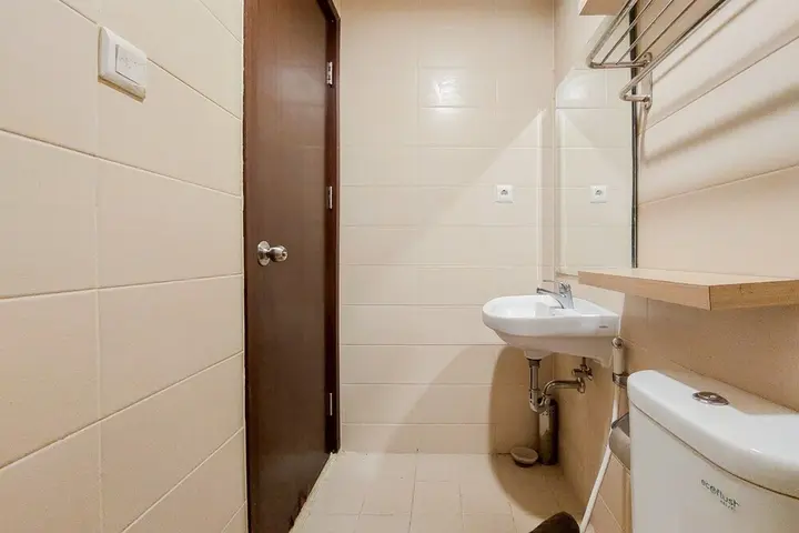 Legok: Comfortable And Stunning Studio Saveria Bsd City Apartment