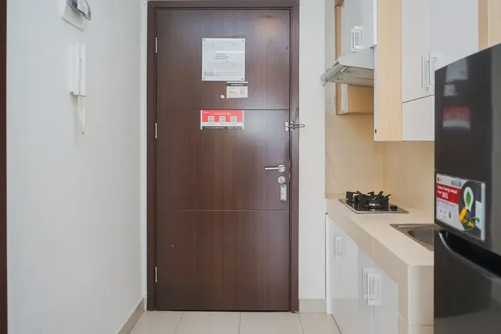 Legok: Comfortable And Stunning Studio Saveria Bsd City Apartment