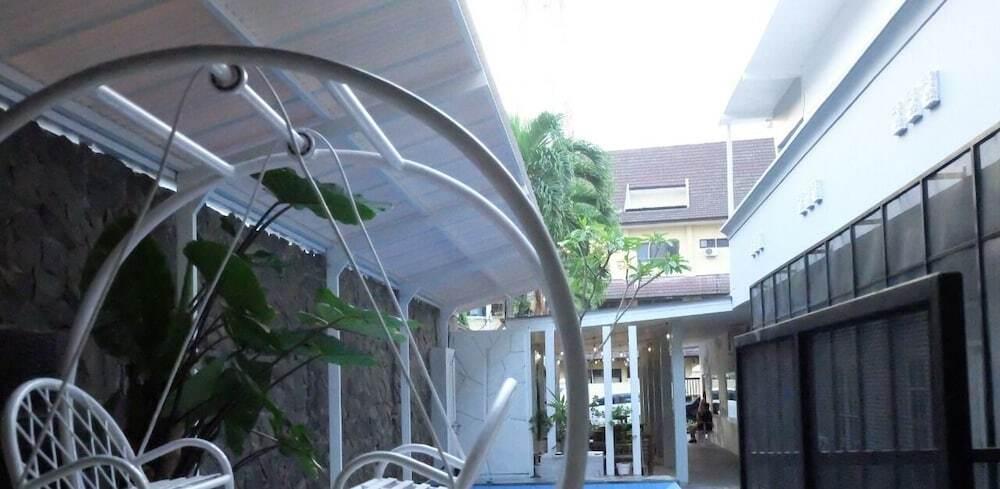 Депок: Tamadara Guesthouse Jogja