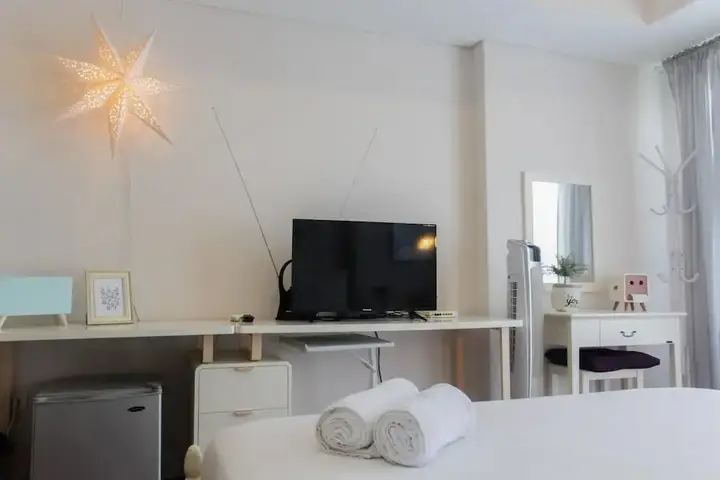 Nice And Minimalist Studio Casa De Parco Apartment Bsd — фото 6