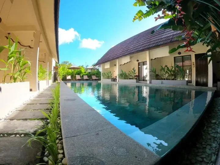 Прайя: Bruga Villas Restaurant and Spa