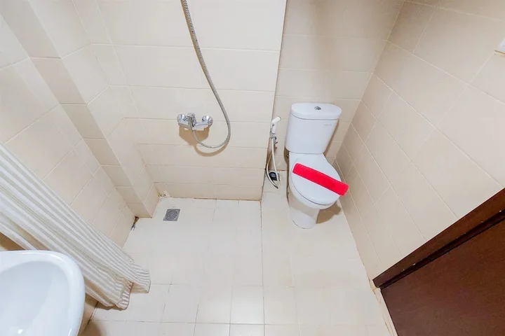 Legok: Warm And Comfort Design 1Br At Saveria Bsd City Apartment