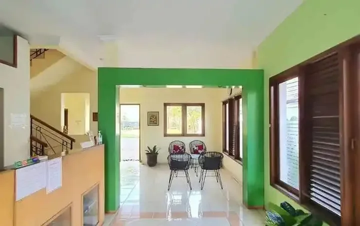Маланг: Candi Panggung Family Guest House Syariah