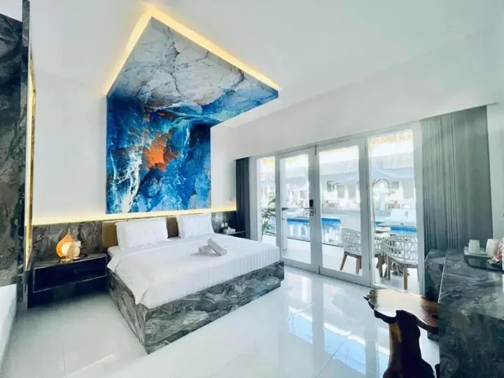 Гили Траванган: sea shell resort