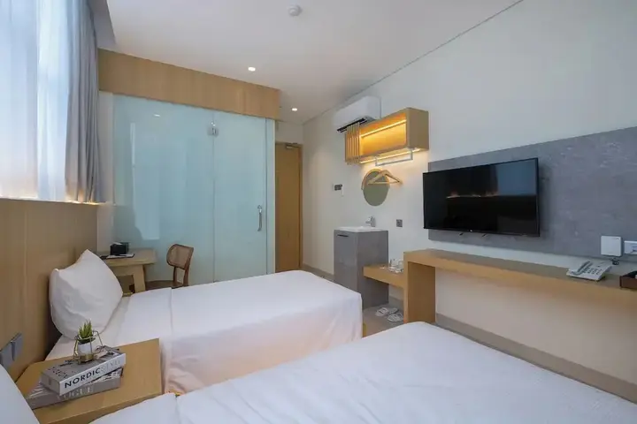 Джакарта: The Risman Hotel