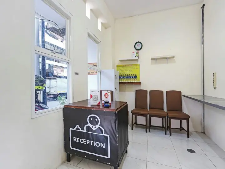 Семаранг: SPOT ON 90780 Gang Tengah Homestay Syariah