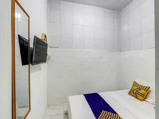 Семаранг: SPOT ON 90780 Gang Tengah Homestay Syariah