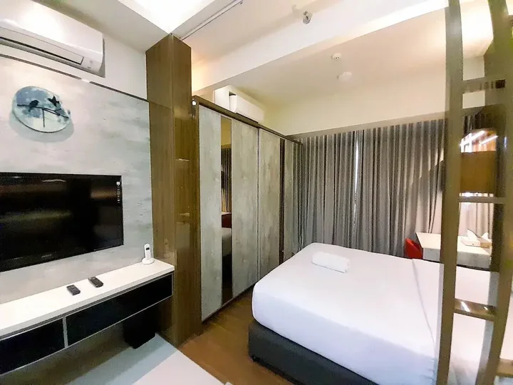 Депок: Cozy Studio Room At Uttara The Icon Apartment