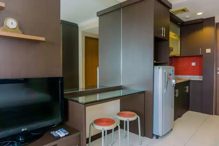 Тангеранг: Modern Look And Comfy Studio Great Western Resort Apartment