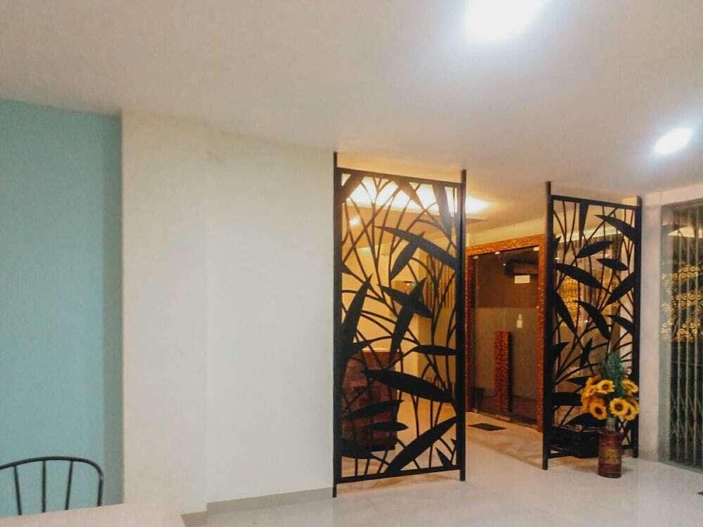 Тангеранг: Capital Hotel