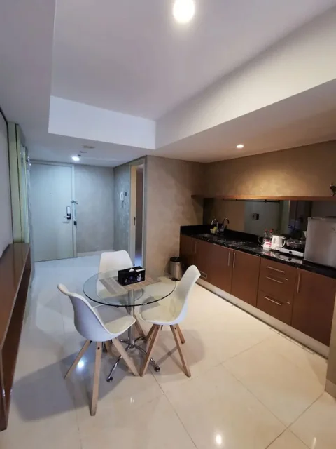 Семаранг: Warhol Residences Simpang Lima