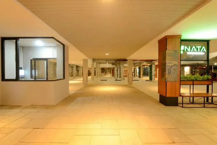 Суракарта: Nata Azana Hotel Solo