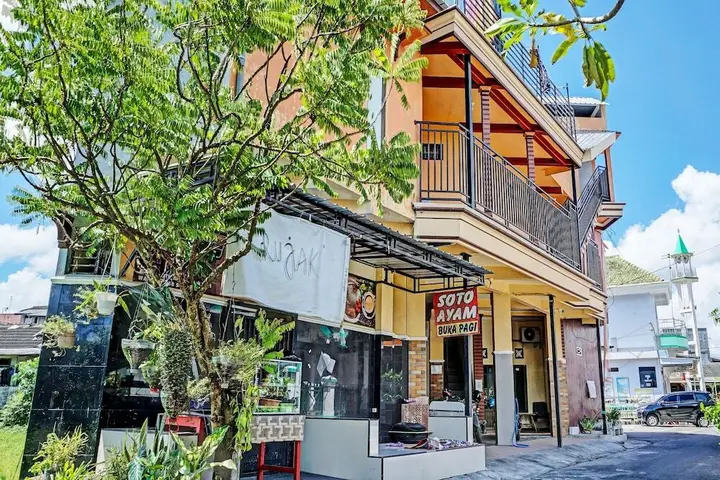 OYO Life 92353 Purnama Syariah Guest House — фото 1