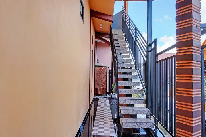 Маланг: OYO Life 92353 Purnama Syariah Guest House