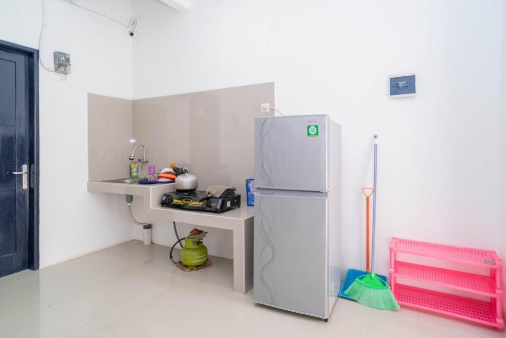KoolKost Syariah @ Jl Kelapa Dua Raya Tangerang (Minimum Stay 6 Nights) — фото 2