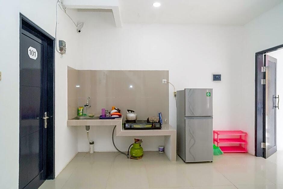 Тангеранг: KoolKost Syariah @ Jl Kelapa Dua Raya Tangerang (Minimum Stay 6 Nights)