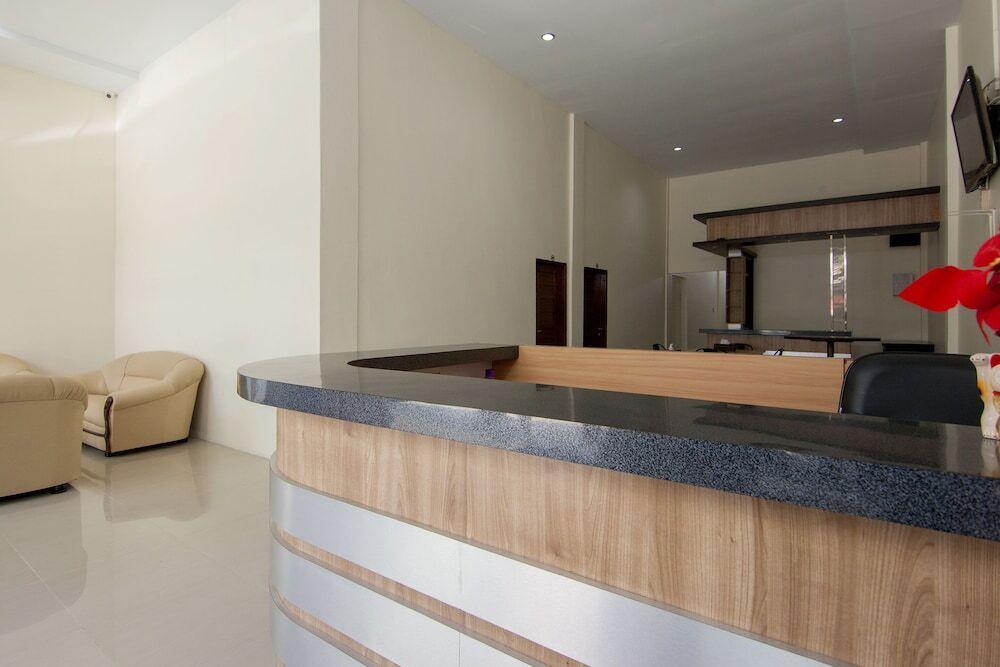 Озеро Тоба: "Grand Toba By Oyo Rooms"