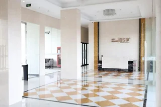 Legok: Moritz Inn Bsd