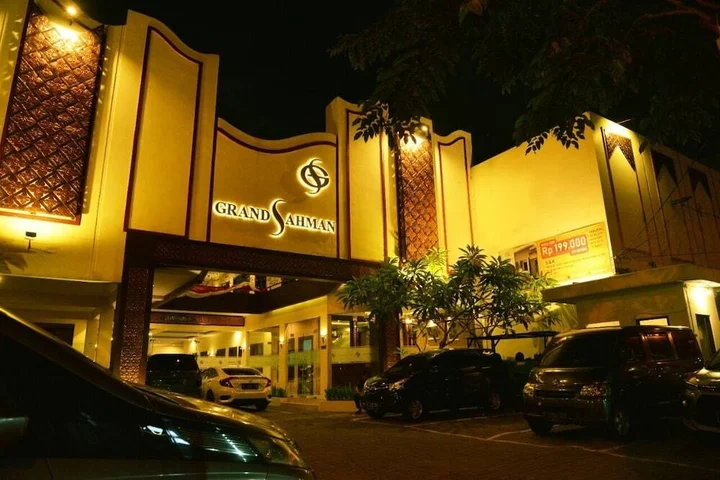 Суракарта: Grand Sahman Hotel
