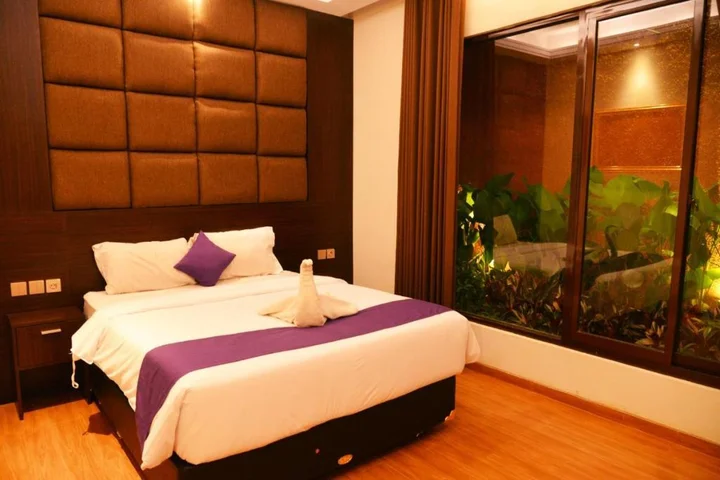 Суракарта: Grand Sahman Hotel