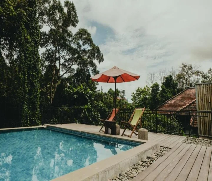 Табанан: Sekar Arum Riverside Resort in Canggu by ZUZU