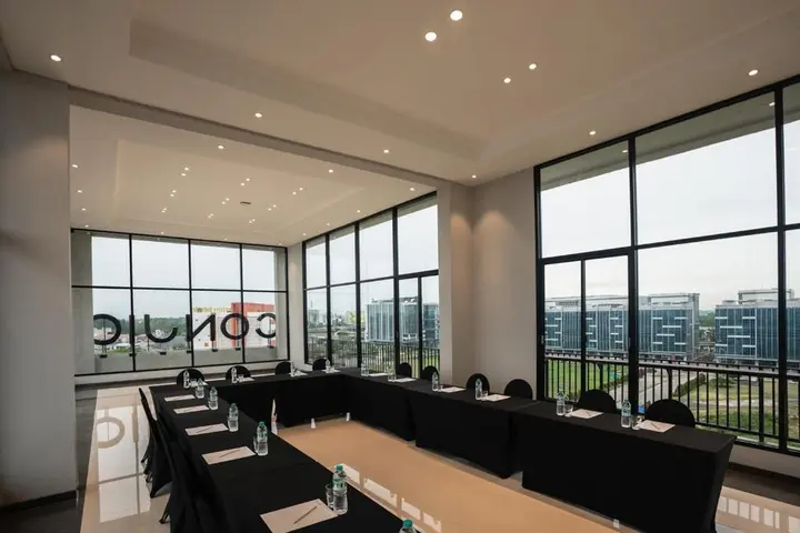 Тангеранг: CONJIOO HOTEL at JAKARTA AIRPORT
