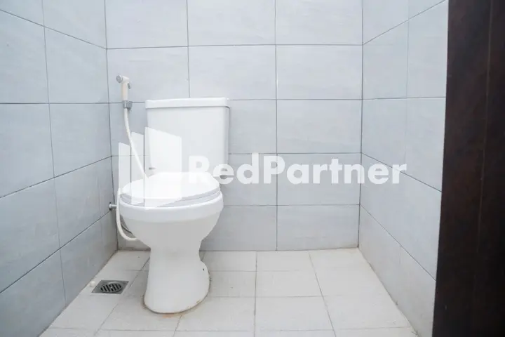 Бандунг: Hotel C18 @ Cibaduyut RedPartner
