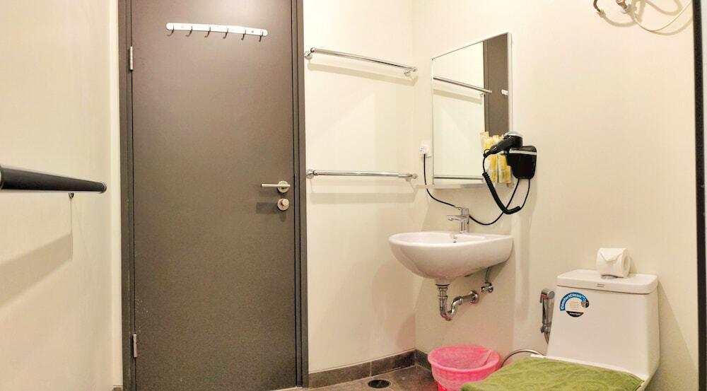 Батам: LOVINA 7-AE at One Residence (beside Harris Hotel)