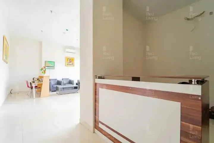 Депок: RedLiving Apartemen Green Lake View Cimanggis - WIN Property