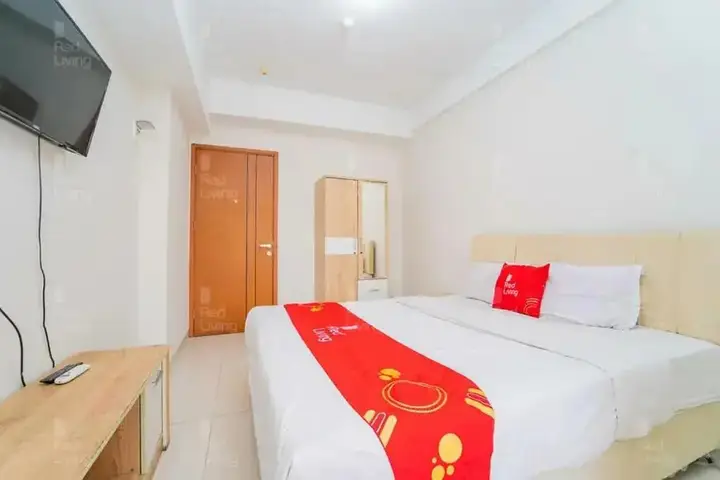 RedLiving Apartemen Green Lake View Cimanggis - WIN Property — фото 3