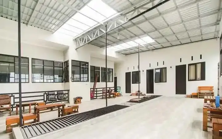 SPOT ON 90902 Marhaban Guesthouse Syariah — фото 2