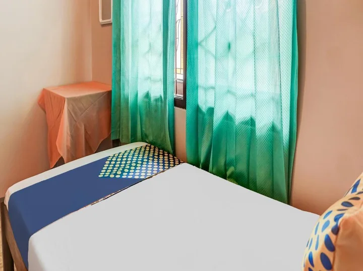 Маланг: SPOT ON 91317 Gemilang Guesthouse Syariah