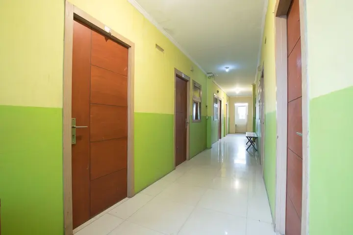 Тангеранг: OYO 298 Gemilang Guesthouse