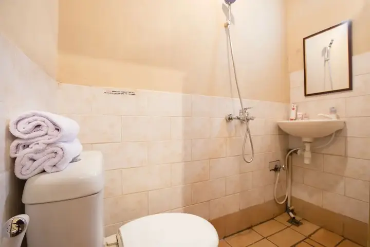 Тангеранг: OYO 298 Gemilang Guesthouse