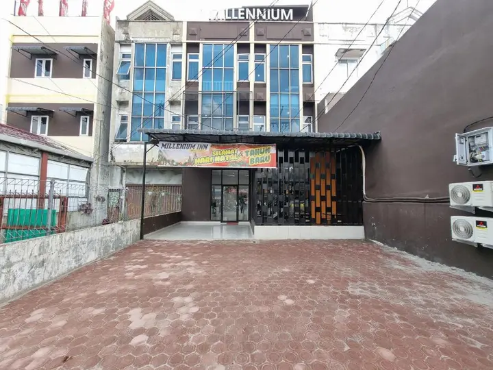 Медан: OYO 90874 Millenium Inn 2