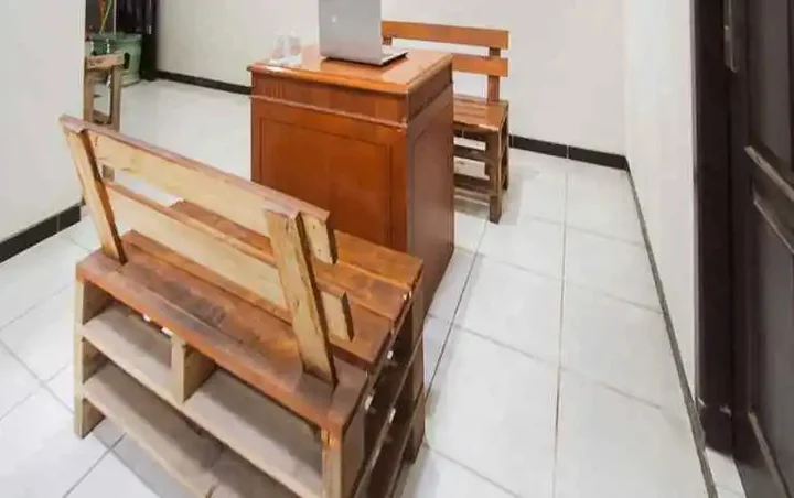Маланг: OYO 90904 Sukali Guesthouse Syariah