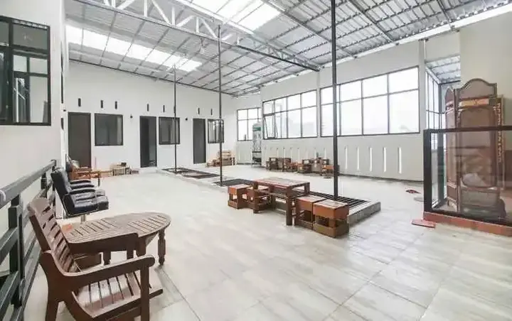 Маланг: OYO 90904 Sukali Guesthouse Syariah
