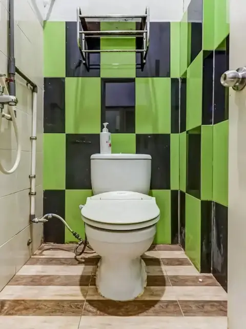 Батам: OYO 91296 Nagoya Guesthouse