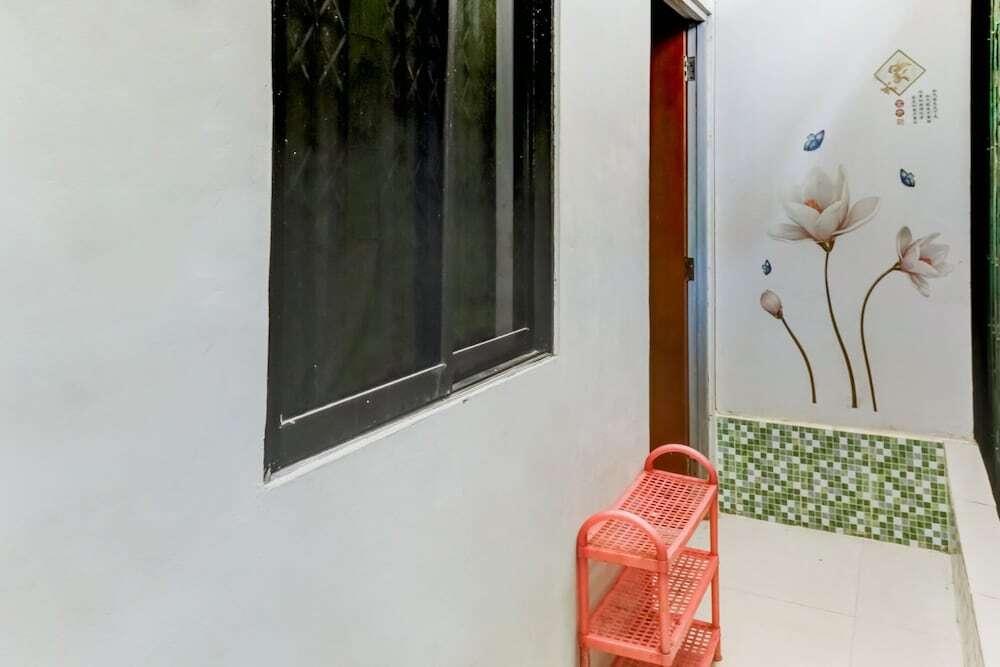 Батам: OYO 91296 Nagoya Guesthouse