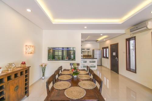 Кута: Villa Amalia Bali