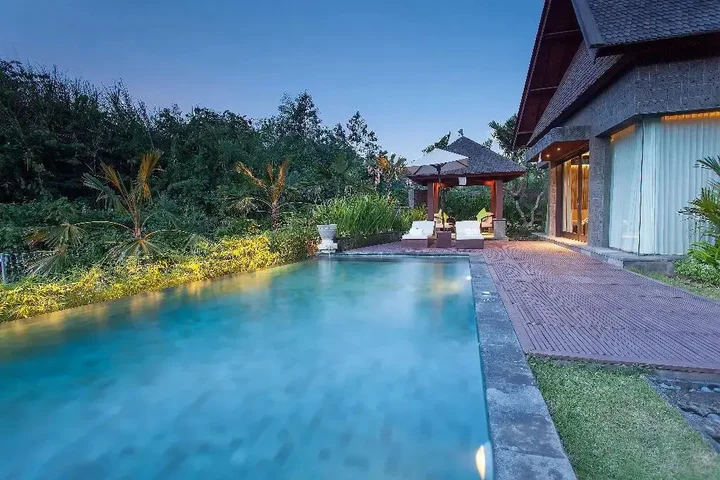 Сукавати: The Sanctoo Villa