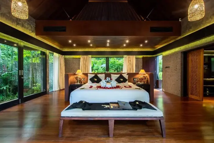 Сукавати: The Sanctoo Villa