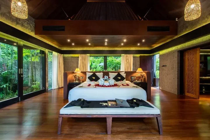 Сукавати: The Sanctoo Villa