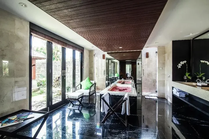Сукавати: The Sanctoo Villa