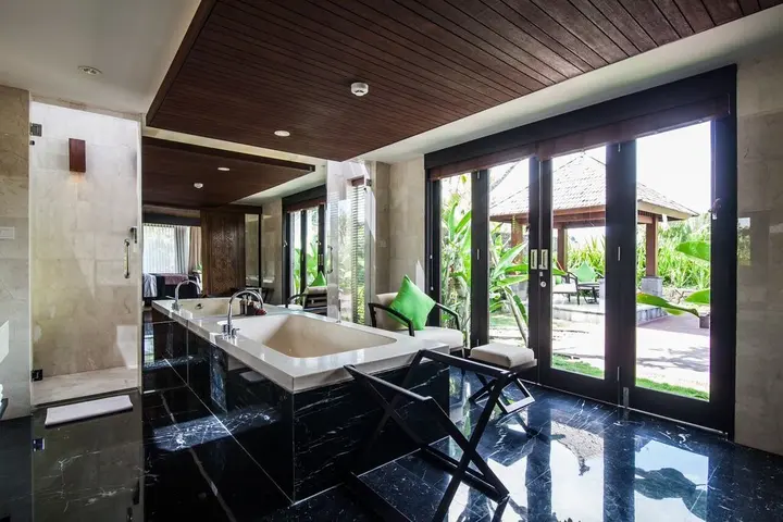 Сукавати: The Sanctoo Villa