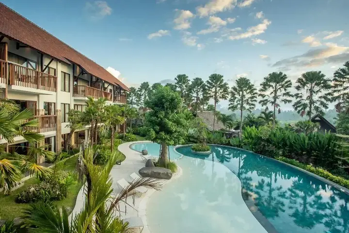 Сукавати: The Sanctoo Villa